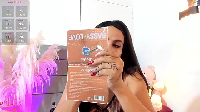 Julieta Coopeer  online show from 03-06-26, 10:43