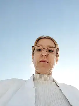 blondyruby online show from 03-09-26, 09:46