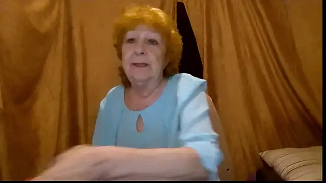 Snapshot of _Estelitta_5 chatting on 07-14-26, 04:57 Estelitta 5 online show from 07-14-26, 04:57
