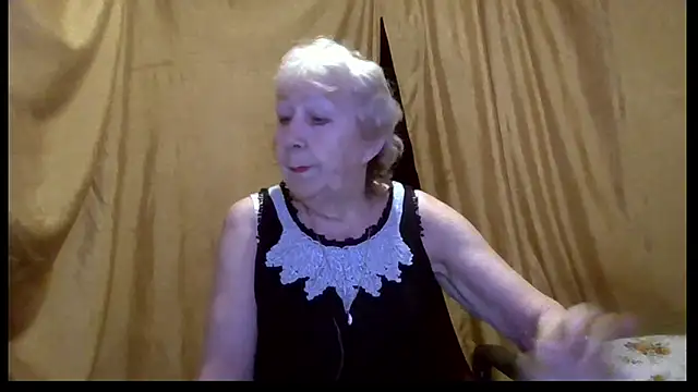  Estelitta 5 online show from 02-15-26, 08:08