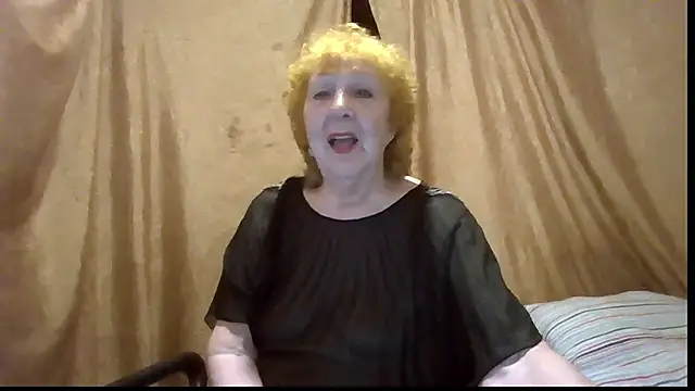 Snapshot of _Estelitta_5 chatting on 07-12-26, 07:58 Estelitta 5 online show from 07-12-26, 07:58