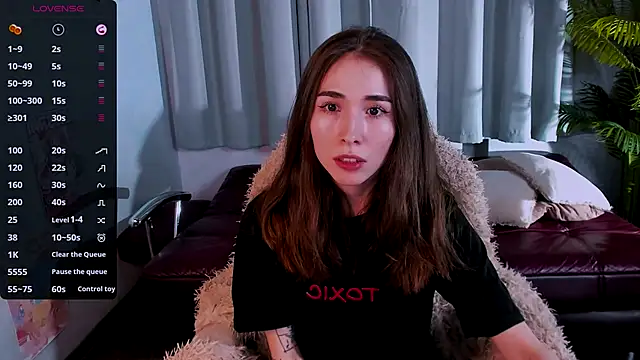 ashleyro1 online show from 11-26-25, 07:52