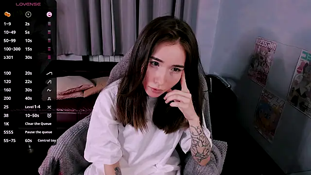 ashleyro1 online show from 11-09-25, 01:04