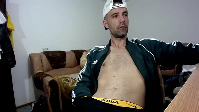 I like older menn online show from 03-13-26, 06:07