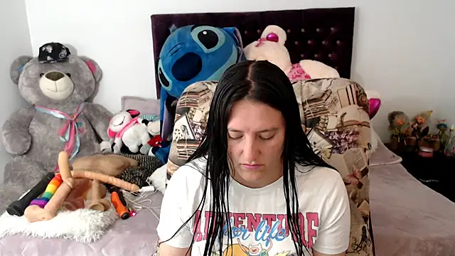 Lorenahot 06 online show from 01-06-26, 07:40