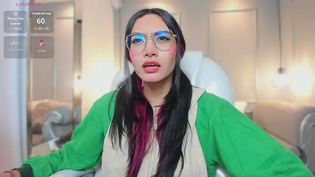 AzuraKindong online show from 02-02-26, 07:35