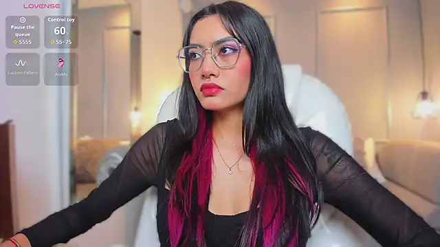 AzuraKindong online show from 02-10-26, 07:24