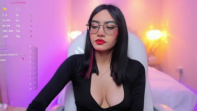 AzuraKindong online show from 03-19-26, 07:47