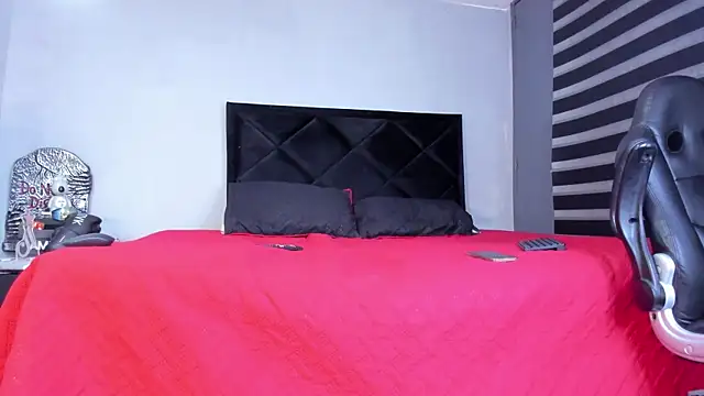 Dancelwashington online show from 03-28-26, 04:08