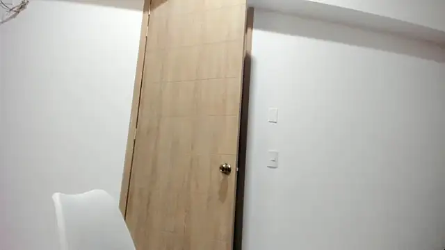 Vera Fernandez online show from 04-11-26, 11:41