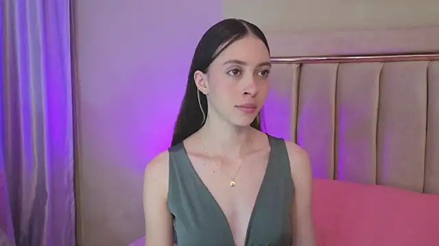sophiia grey 1 online show from 05-21-26, 09:45