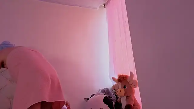 ChanellGV online show from 04-13-26, 01:59