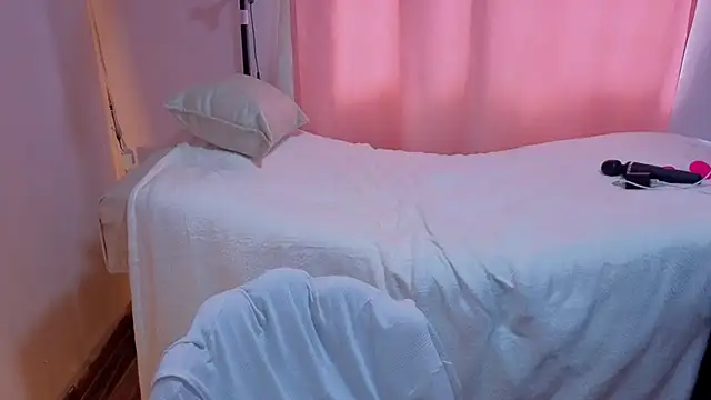 ChanellGV online show from 03-12-26, 09:19