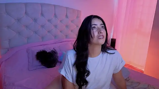 ChanellGV online show from 10-22-25, 07:57