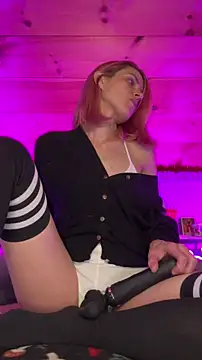 DanaeJustine online show from 02-06-26, 05:31