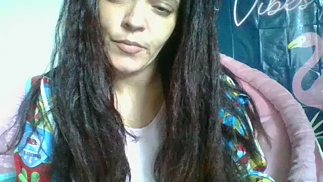 Snapshot of ExoticVibes69 chatting on 05-11-26, 06:05 ExoticVibes69 online show from 05-11-26, 06:05