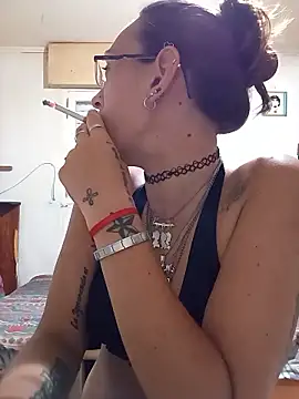 Snapshot of Zorrita_Fox chatting on 01-13-26, 12:47 Zorrita Fox online show from 01-13-26, 12:47