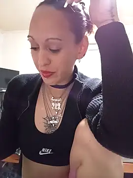 Snapshot of Zorrita_Fox chatting on 11-19-25, 12:54 Zorrita Fox online show from 11-19-25, 12:54