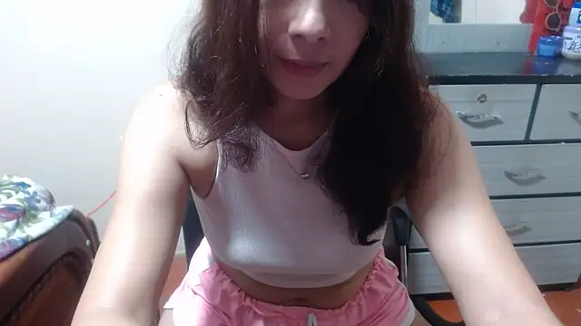 Snapshot of Ainhoa-hot chatting on 05-09-26, 03:32 Ainhoa-hot online show from 05-09-26, 03:32