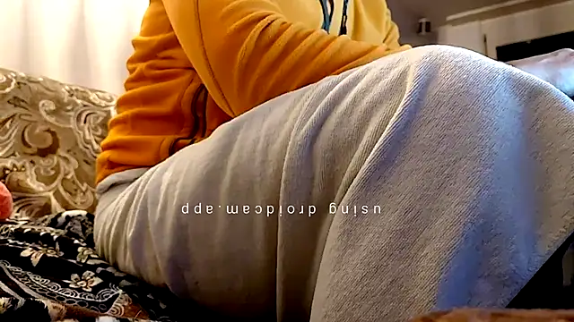 Pegg-fist-me online show from 03-05-26, 01:35