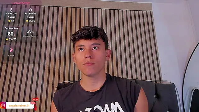 Snapshot of Angel_esteban_fx chatting on 07-02-26, 06:25 Angel esteban fx online show from 07-02-26, 06:25