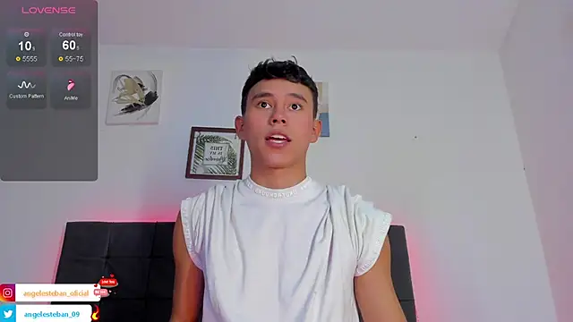 Angel esteban fx online show from 10-30-25, 04:11