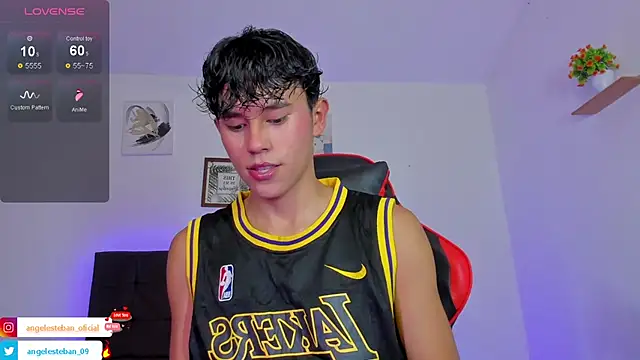 Angel esteban fx online show from 10-08-25, 03:52