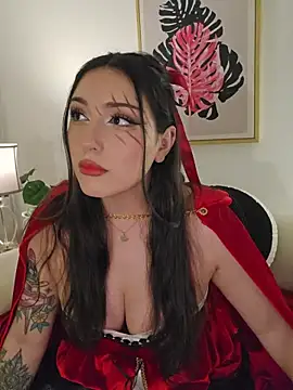 Snapshot of freya_bella_ chatting on 07-16-26, 12:29 freya bella online show from 07-16-26, 12:29