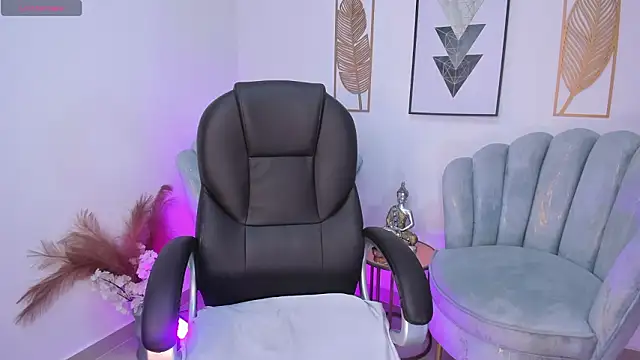 Aida adams online show from 03-08-26, 12:08