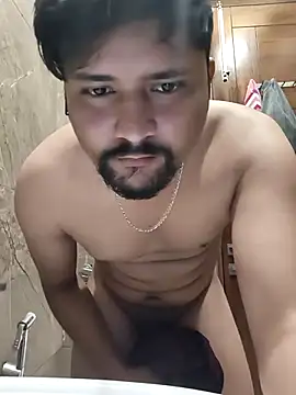Snapshot of Tejpaljoshi chatting on 02-06-26, 04:58 Tejpaljoshi online show from 02-06-26, 04:58