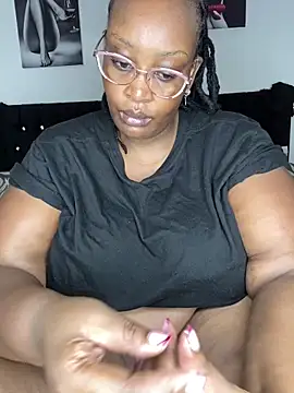 MsWhiteChocolatte online show from 09-26-25, 09:05