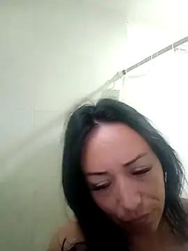 Laura martin  online show from 04-28-26, 11:14