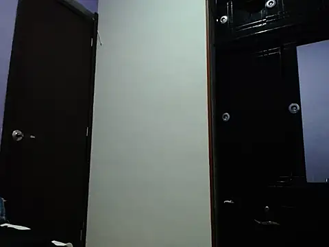 Laura martin  online show from 06-09-26, 10:27