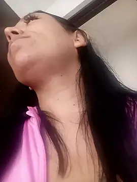 Laura martin  online show from 01-08-26, 12:55