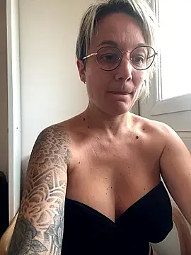 marinella07 online show from 01-08-26, 09:15