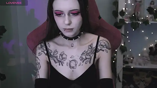 prettybones online show from 04-09-26, 11:11