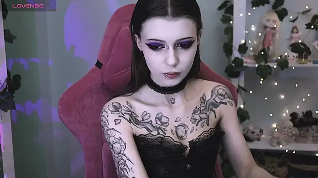 Snapshot of prettybones chatting on 05-29-26, 09:54 prettybones online show from 05-29-26, 09:54