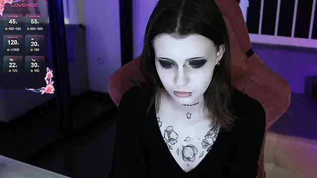 prettybones online show from 10-24-25, 11:15