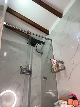 Juanelopez1 online show from 10-05-25, 09:38