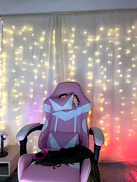 Juanelopez1 online show from 09-15-25, 12:22