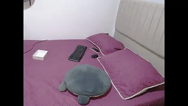 Stepmom slut 50 online show from 01-08-26, 11:33