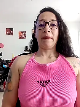 emilypoppy3 online show from 03-12-26, 08:24