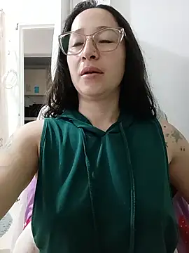emilypoppy3 online show from 07-16-26, 07:11