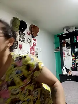 emilypoppy3 online show from 09-09-25, 05:22