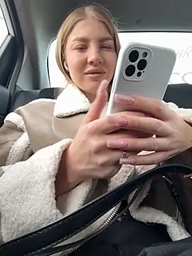 NewLale online show from 10-11-25, 03:18