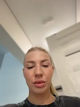 NewLale online show from 04-17-26, 02:58