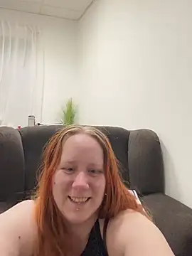 Snapshot of MaraNightmare chatting on 02-10-25, 05:09 MaraNightmare online show from 02-10-25, 05:09