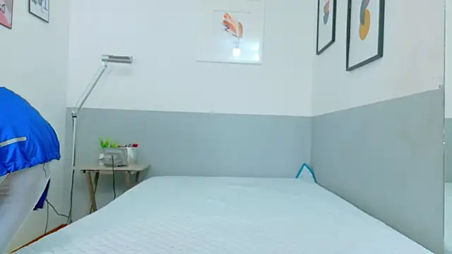 daddys little princesss online show from 10-12-25, 11:44