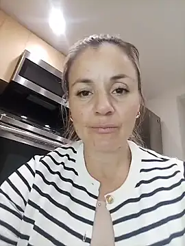 Snapshot of sweetfantasyy69 chatting on 11-30-25, 01:50 sweetfantasyy69 online show from 11-30-25, 01:50