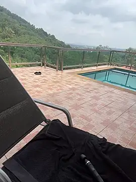 daughter of Ronaldo online show from 11-10-25, 05:12